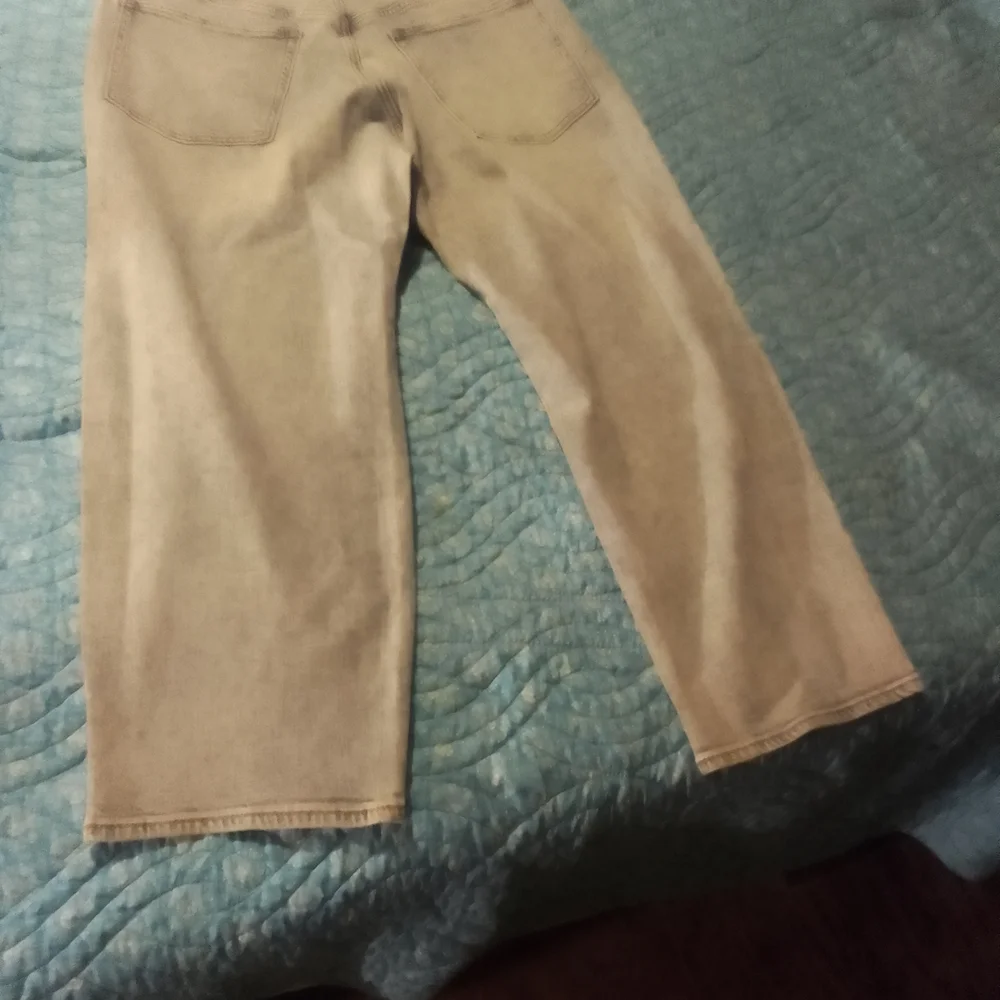 Light Wash Denim‎ Jeans
